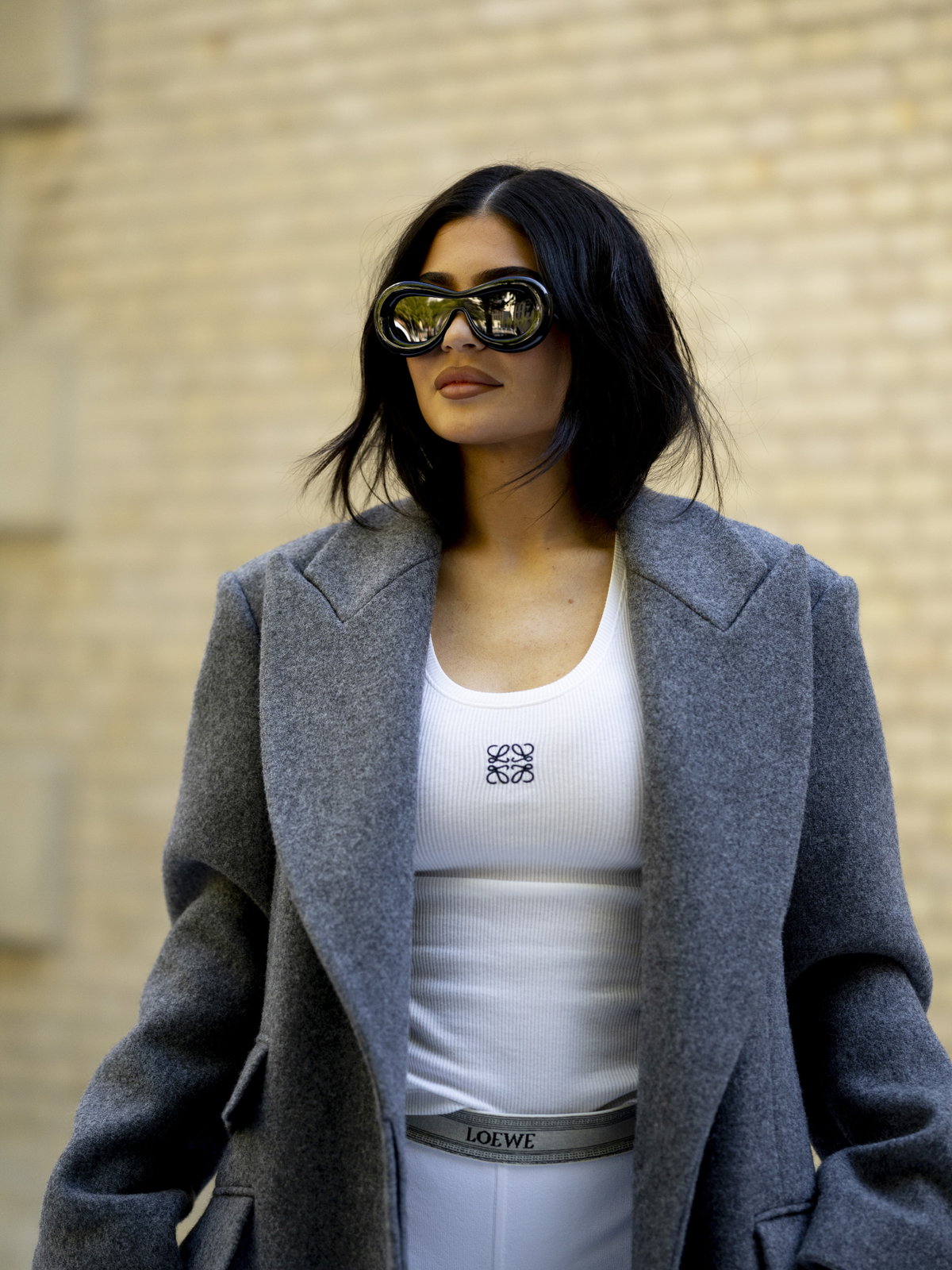 Paris Fashion Week 2022 Kylie Jenner Loewe Streetstyle
