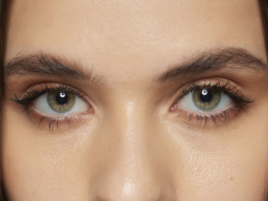 Grüne Augen schminken: Die besten Tipps und Tricks