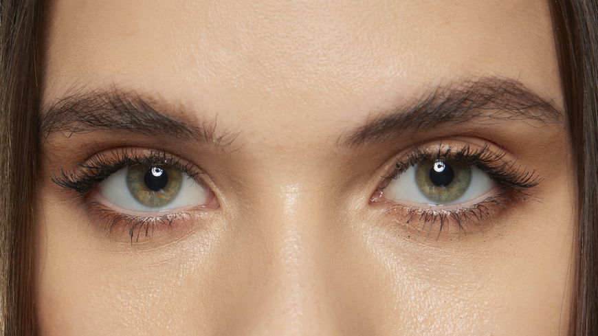 Grüne Augen schminken: Die besten Tipps und Tricks