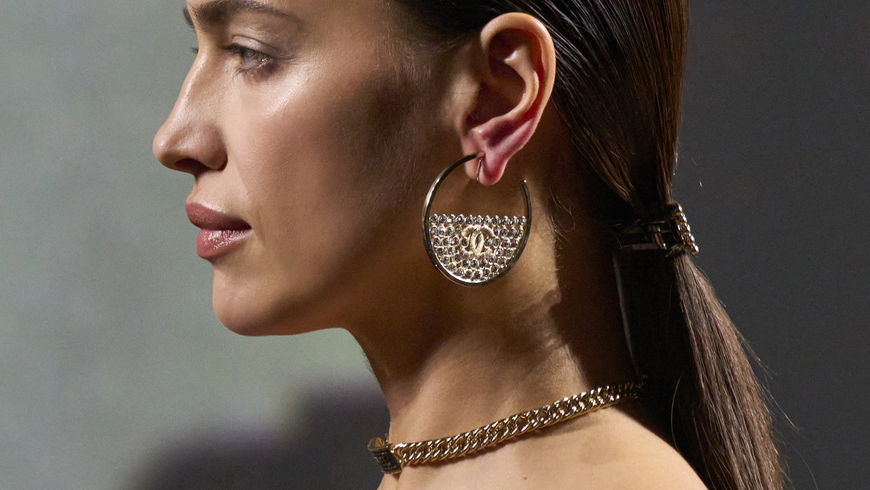 Schmuck-Trends 2023: Diese 5 luxuriösen Pieces bringen uns stylisch durch das Jahr
