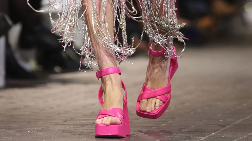 Schuh-Trends 2023: Auf diese Heels von NEWD.Tamaris setzen wir im Frühling – laut Designer