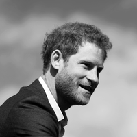 Psychologin verrät: Darum packt Prinz Harry so emotional über sein Privatleben aus