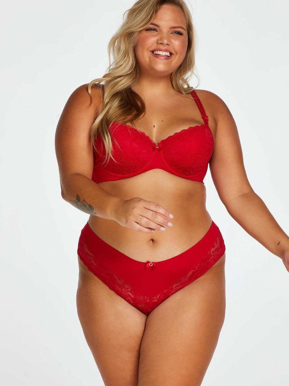 Vorgeformter Bügel-BH Maya - Rot und Hipster Hunkemöller Large