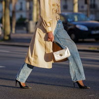 Die Jeans von Levi's tragen wir im Frühling 2023 ununterbrochen