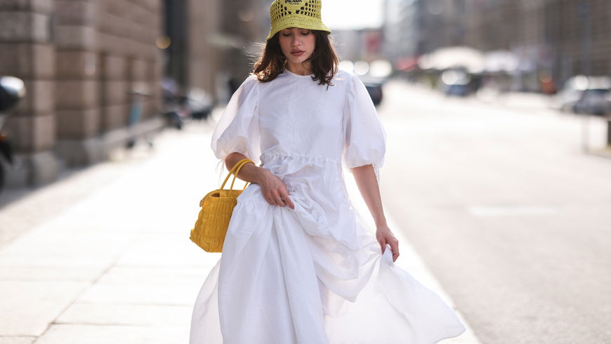 Maxi-Kleider 2023: 3 wunderschöne Modelle von ZARA, die den Frühling einläuten