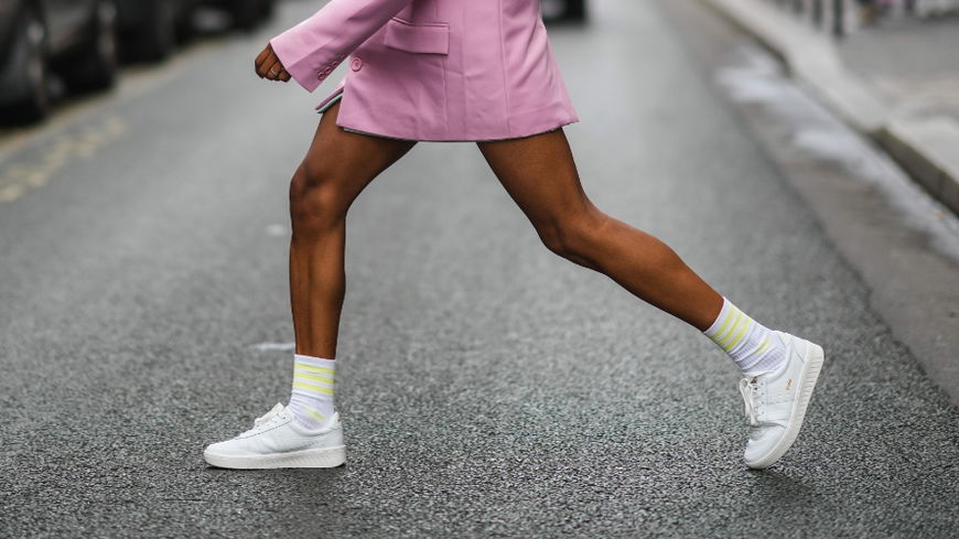 Ein Trend-Sneaker von Gabor gibt im Sommer dem Wort "bequem" eine neue Bedeutung