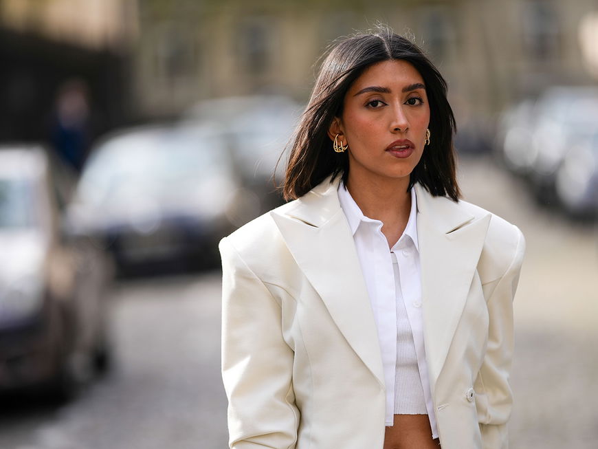 Der Trend-Blazer von Mango lässt jeden Look im Frühling 2023 teurer aussehen