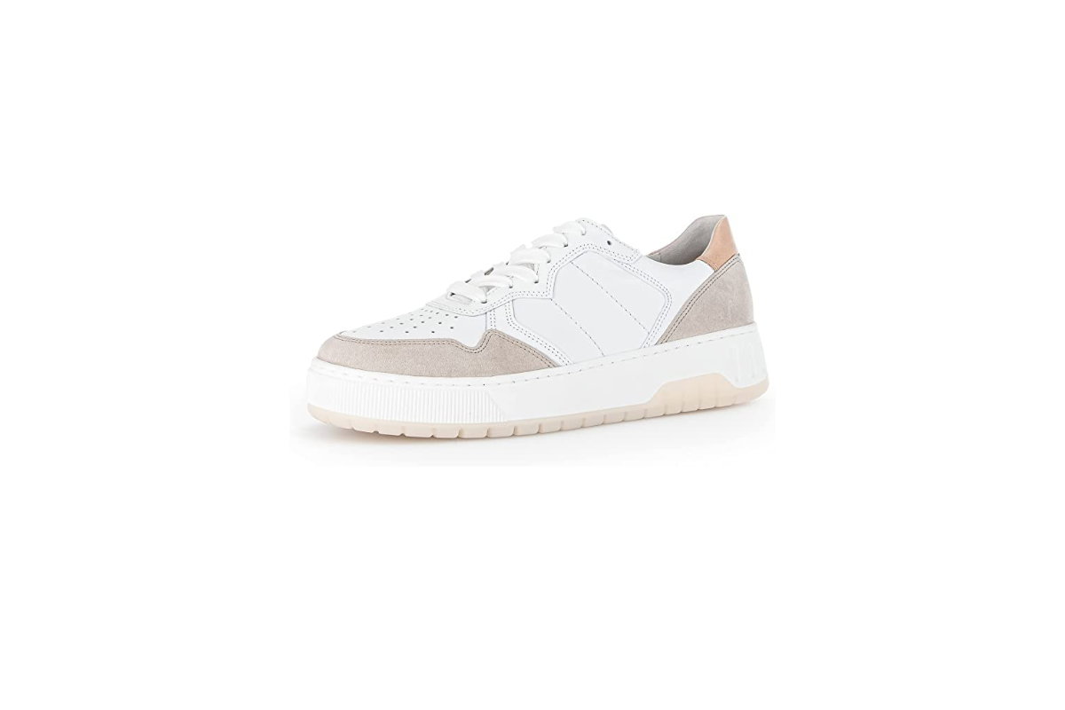 Sneaker