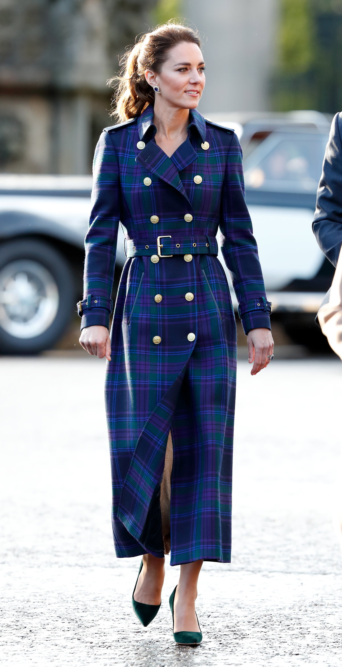 Kate Middleton trägt Kleid mit Gürtel