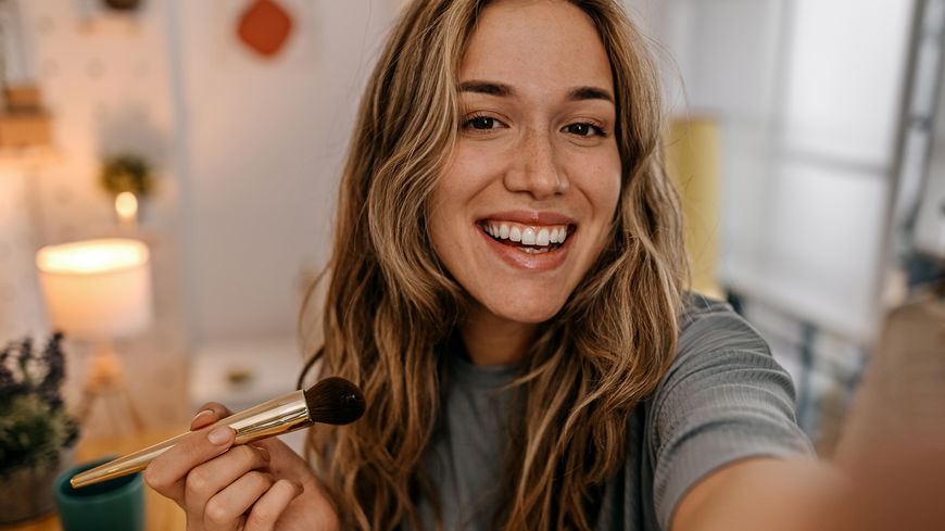 Beauty-Favorit 2023: Auf diese Foundation schwört unsere Redakteurin