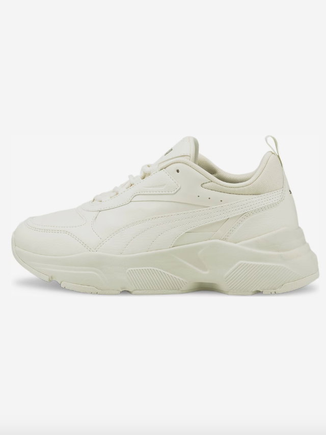 Cremeweißer Sneaker von Puma