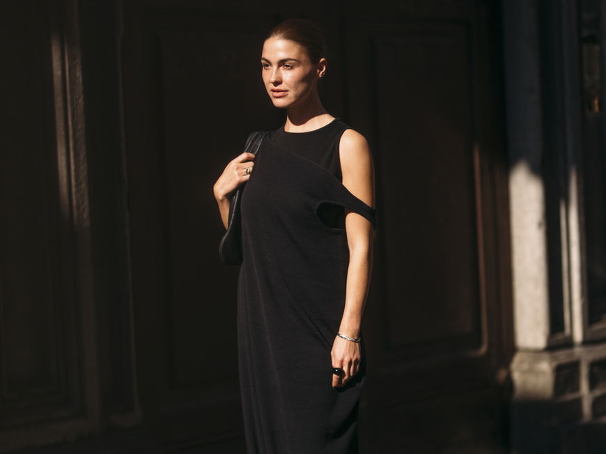 Streetstyle mit schwarzem Sommer-Kleid