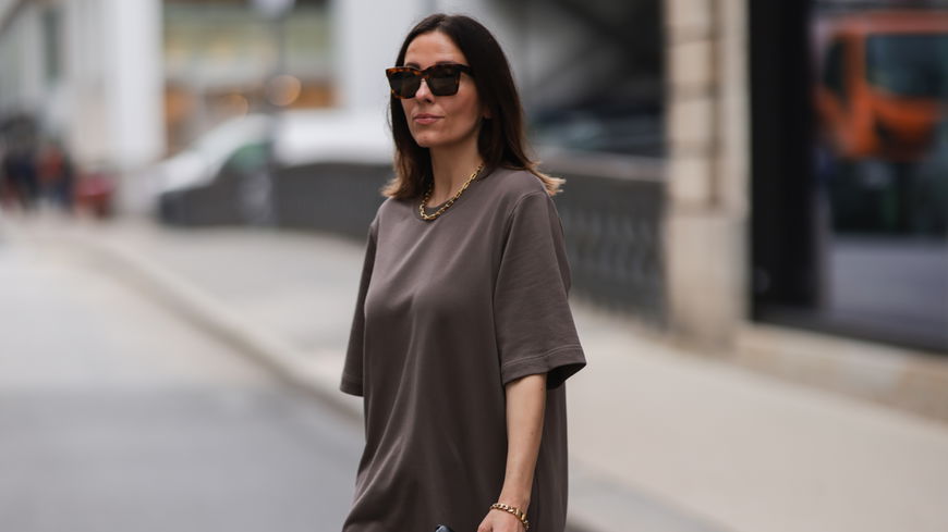 T-Shirt-Kleid kombinieren: So gelingt dir das perfekte Styling 
