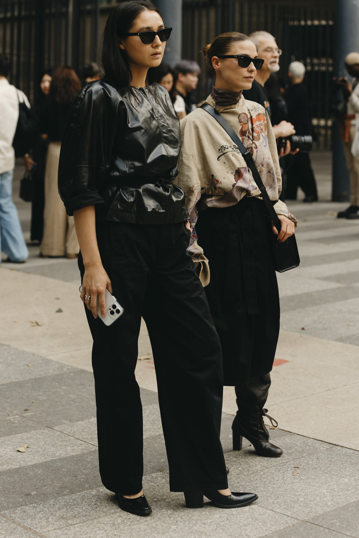 Frauen mit Sonnenbrille