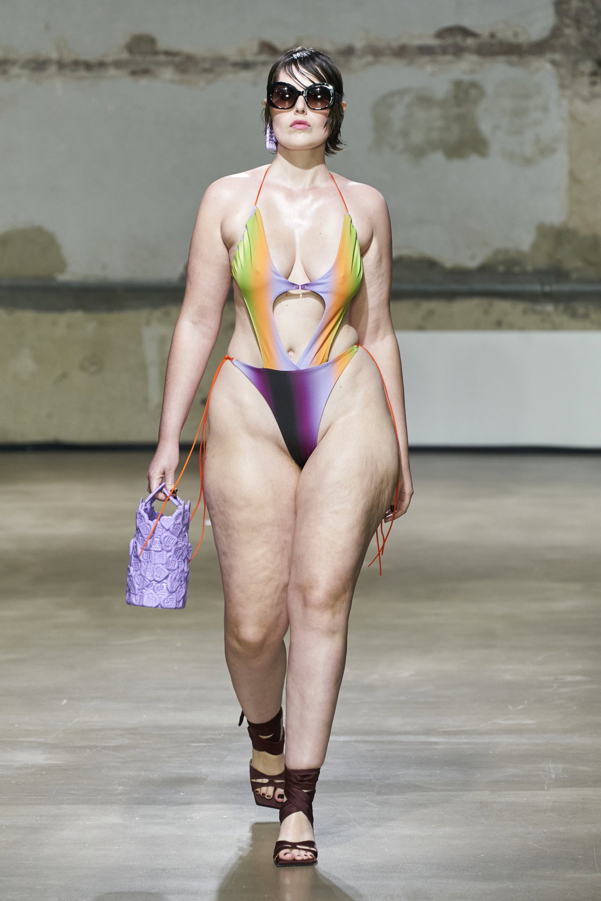 Ester Manas Frühling Sommer 2023