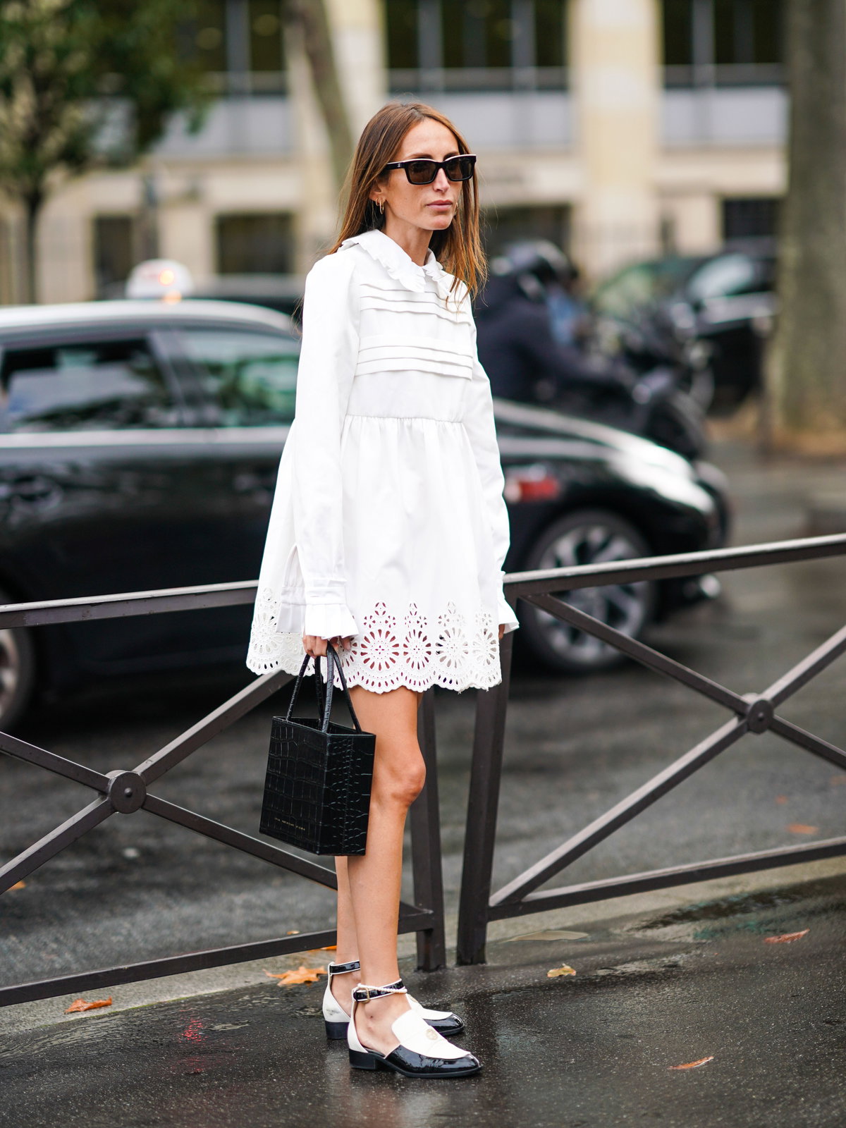Streetstyle weißes Kleid mit Lochstickerei