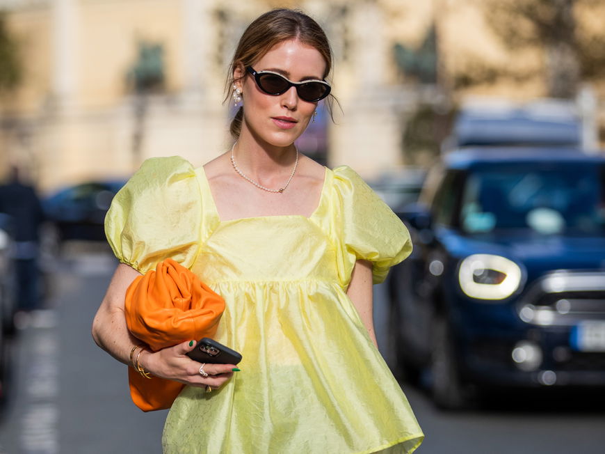 Streetstyle mit weitem Oberteil