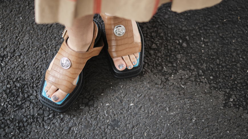 Diese braunen Sandalen mit Absatz von Gabor und Co. sind Must-haves in jeder Garderobe 