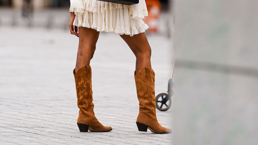 Diese braunen Stiefel sind die Lieblinge aller Pariserinnen im Herbst