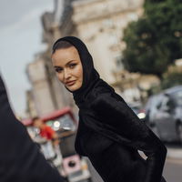 Maybelline 2023: Dieser Lippenstift aus der Drogerie verschmiert garantiert nicht