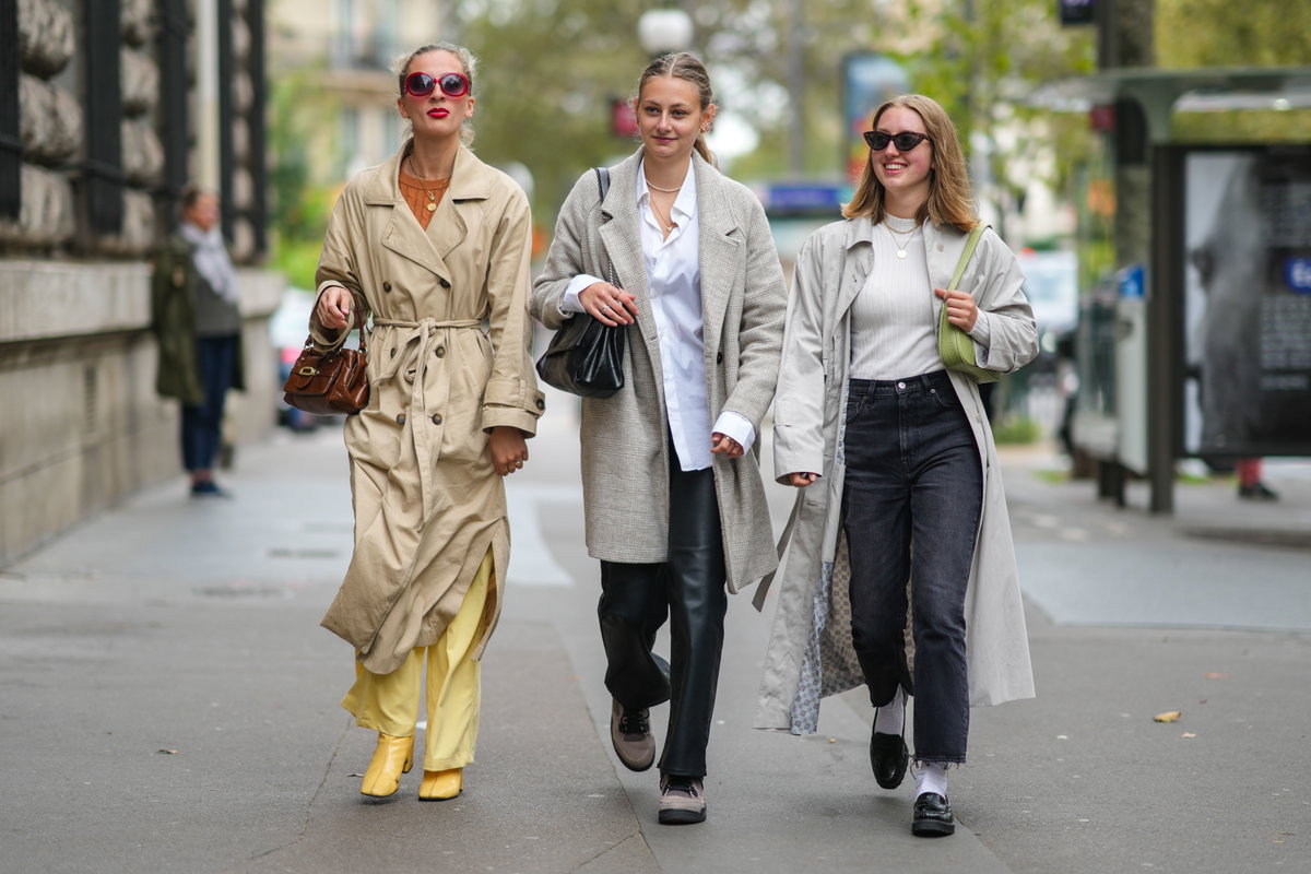 Drei Frauen auf der Fashion Week