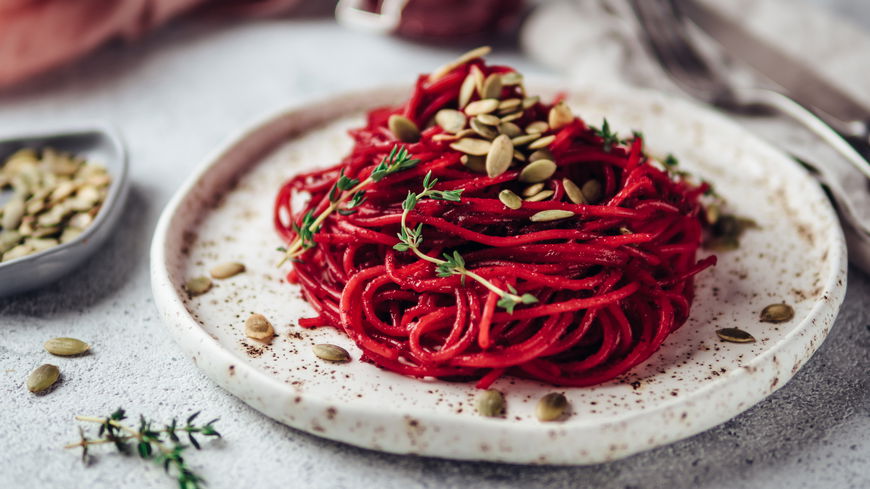 Pinke Barbie Pasta: So lecker ist das virale TikTok-Rezept
