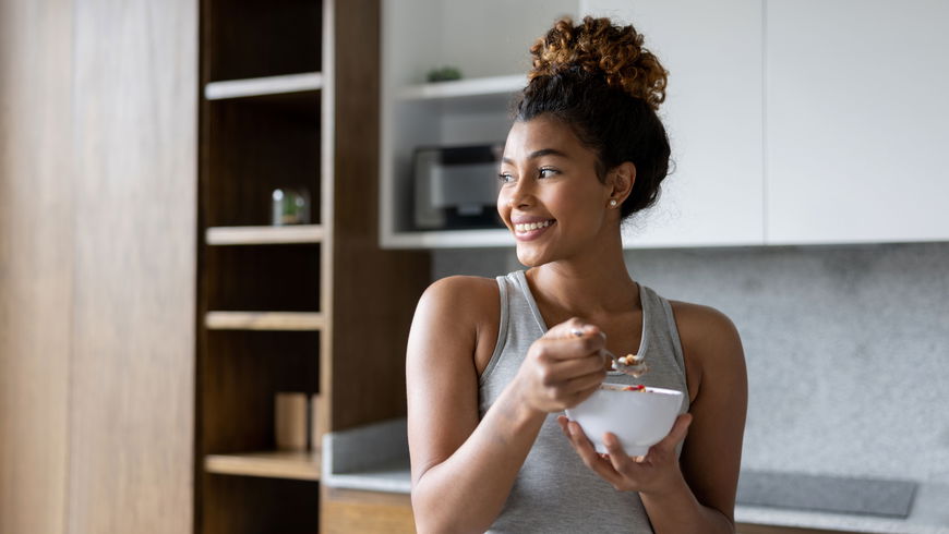 Diese 6 günstigen Produkte von Rossmann brauchst du im Veganuary 2024