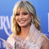 Heidi Klum trägt im Italien-Urlaub den angesagten Capri Bun