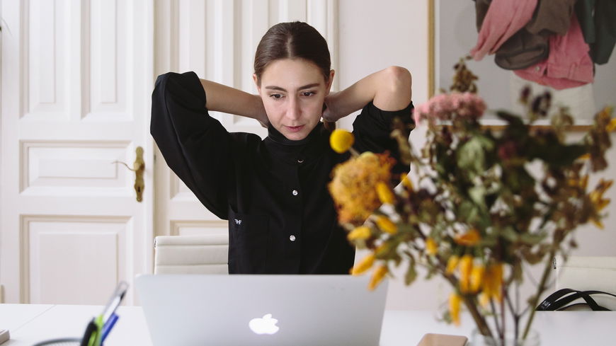 Ist der TikTok-Trend "Lazy Girl Job" die Lösung gegen ein Burnout? 