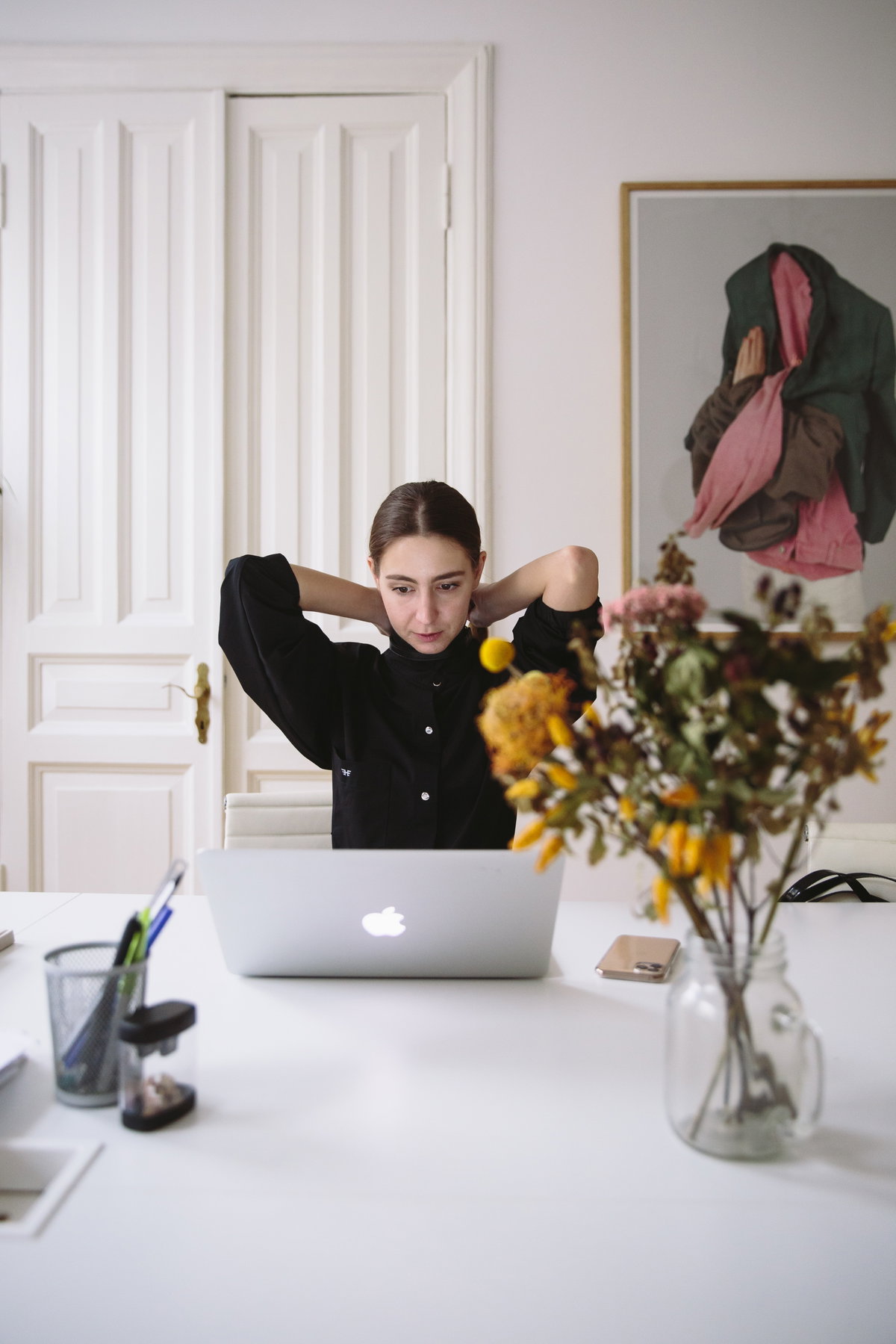 Frau am Laptop