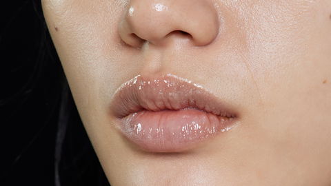Dieser Lipgloss zaubert volle Lippen in weniger als 5 Minuten