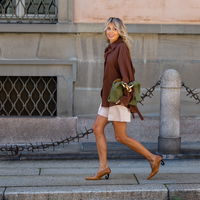 3 Farben für den Herbst, die dein Outfit teurer aussehen lassen, als es ist
