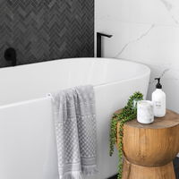 Badezimmer aufräumen: 3 Teile, die schnell für mehr Stauraum sorgen