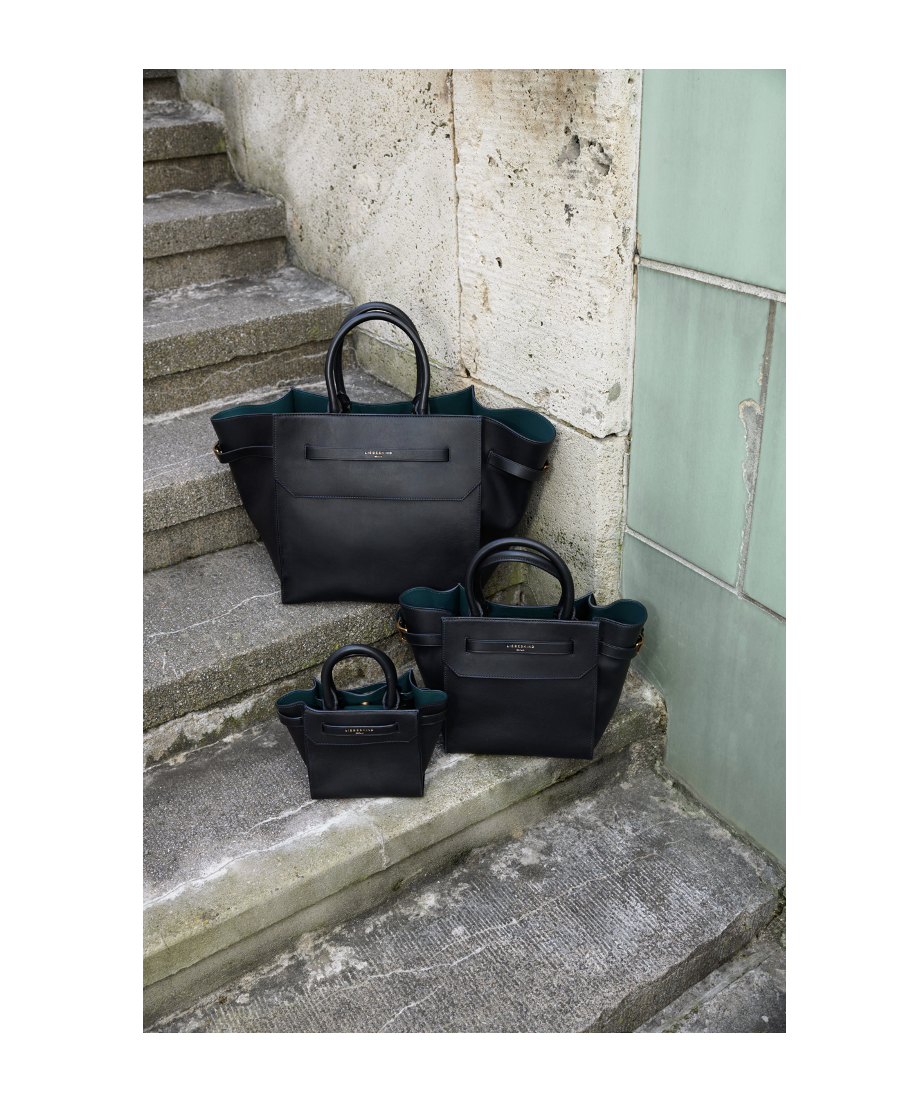 Let’s talk business: In das Modell Lora passen Lunchbox als auch Laptop problemlos rein.