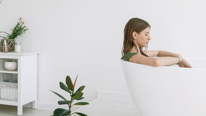 Badezimmer einrichten: 3 Dinge, die dort auf keinen Fall fehlen dürfen