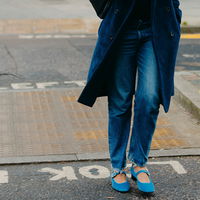 Jeans-Trends: Dieses Modell von Esprit lieben alle Frauen ab 50