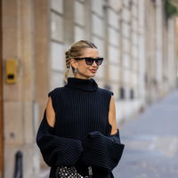 Kleider-Trends: Das Modell von s.Oliver shoppen stylische Frauen jetzt für den Herbst