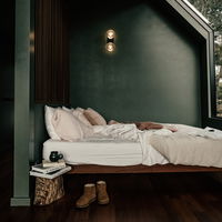 Kleines Schlafzimmer einrichten: Diese 7 Tipps lassen es sofort größer wirken