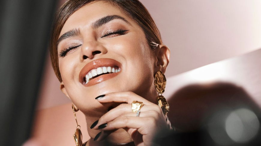 Diese Mascara von Max Factor sorgt für einen Lashlift-Effekt