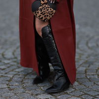 Ein kniehoher Stiefel von Tamaris erobert gerade unser Modeherz