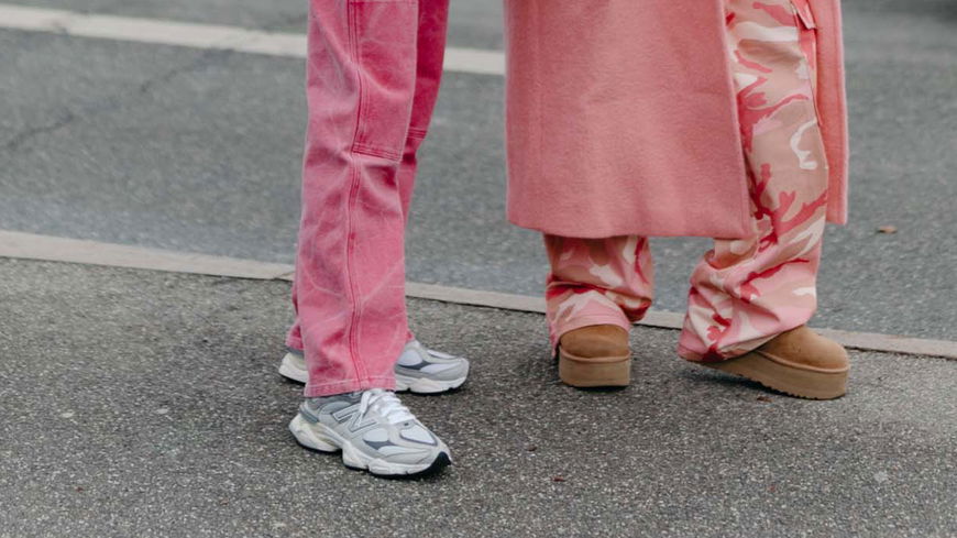 Sneaker-Trends: 3 stylische Schuhe, mit denen du wie auf Wolken läufst
