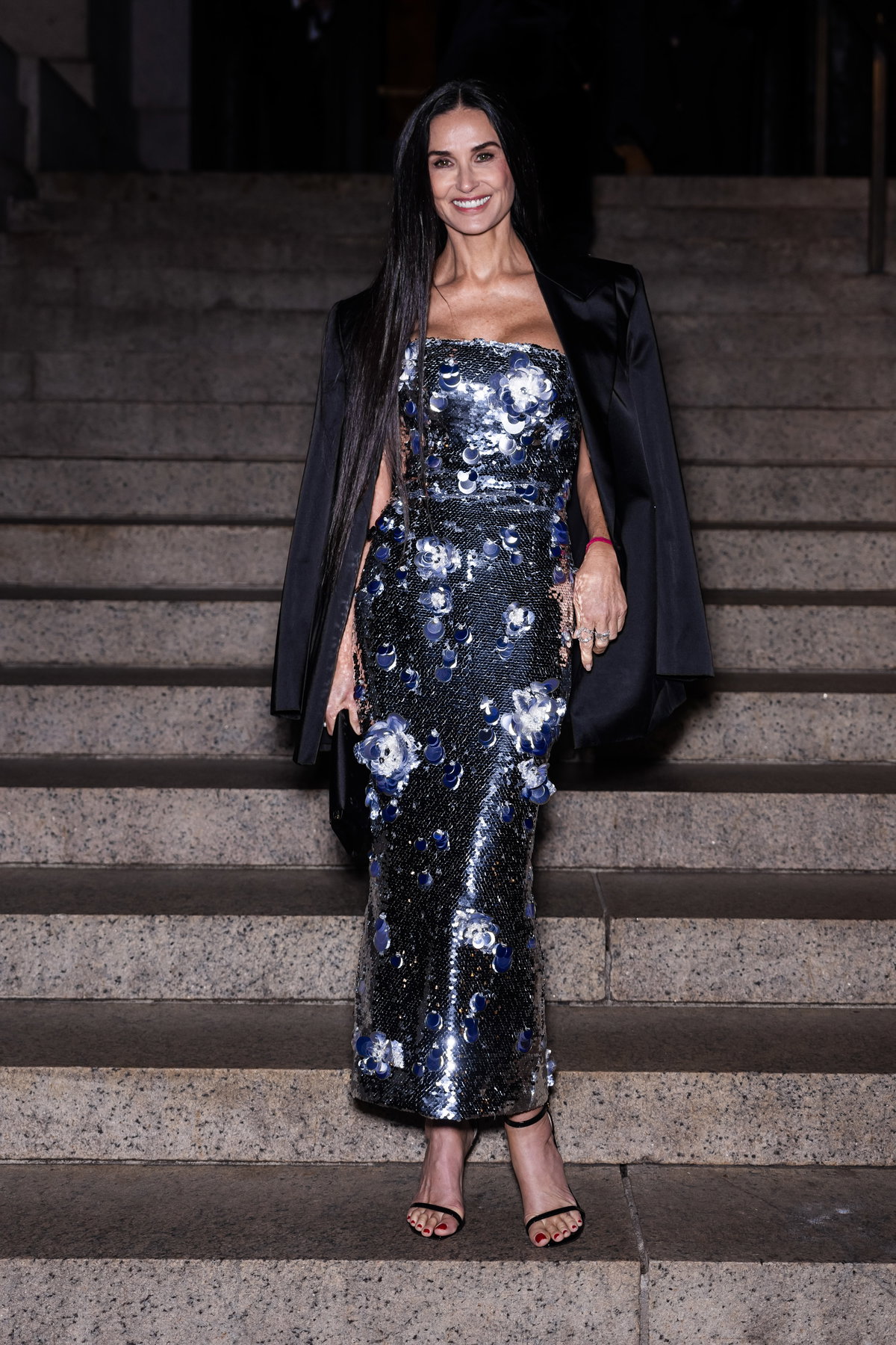 Demi Moore in Glitzer-Robe