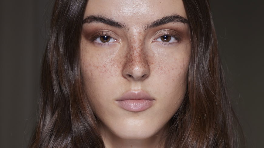 Nougat-Eyes Make-up: Der Look sorgt für einen tollen Augenaufschlag