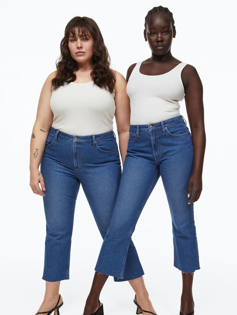 Flared High Cropped Jeans von H&M in verschiedenen Waschungen kleine Frauen