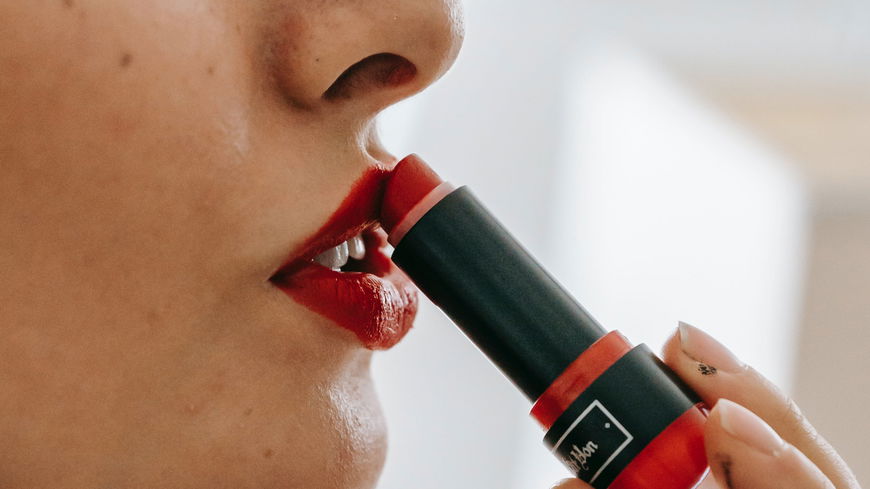 Black Friday 2023: Diese 5 Produkte von Douglas sichere ich mir als Beauty-Redakteurin