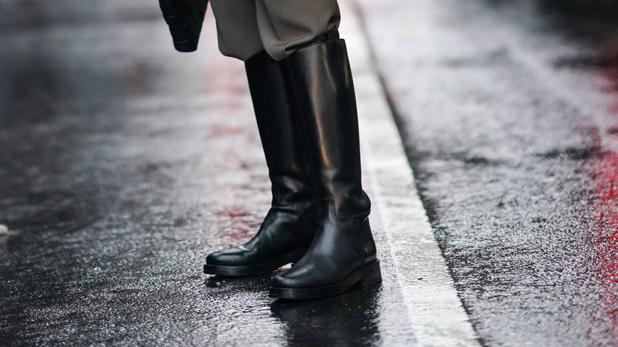 Laut Französinnen: Diese schwarzen Winter-Stiefel liegen im Trend