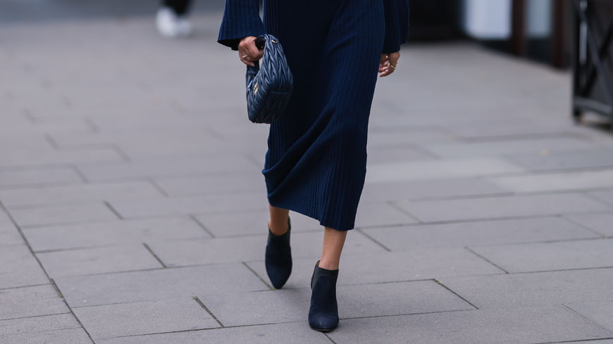 Jede Frau ab 50 kauft sich jetzt diese Stiefelette von COS