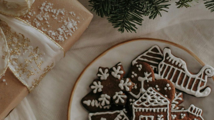 Weihnachtsgeschenke 2023: 5 kulinarische Überraschungen, die sich perfekt unterm Weihnachtsbaum machen