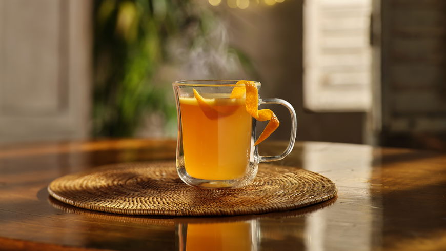 Silvester-Drink: Mit dem "Spiced Hot Buttered Rum" begrüßen wir das neue Jahr