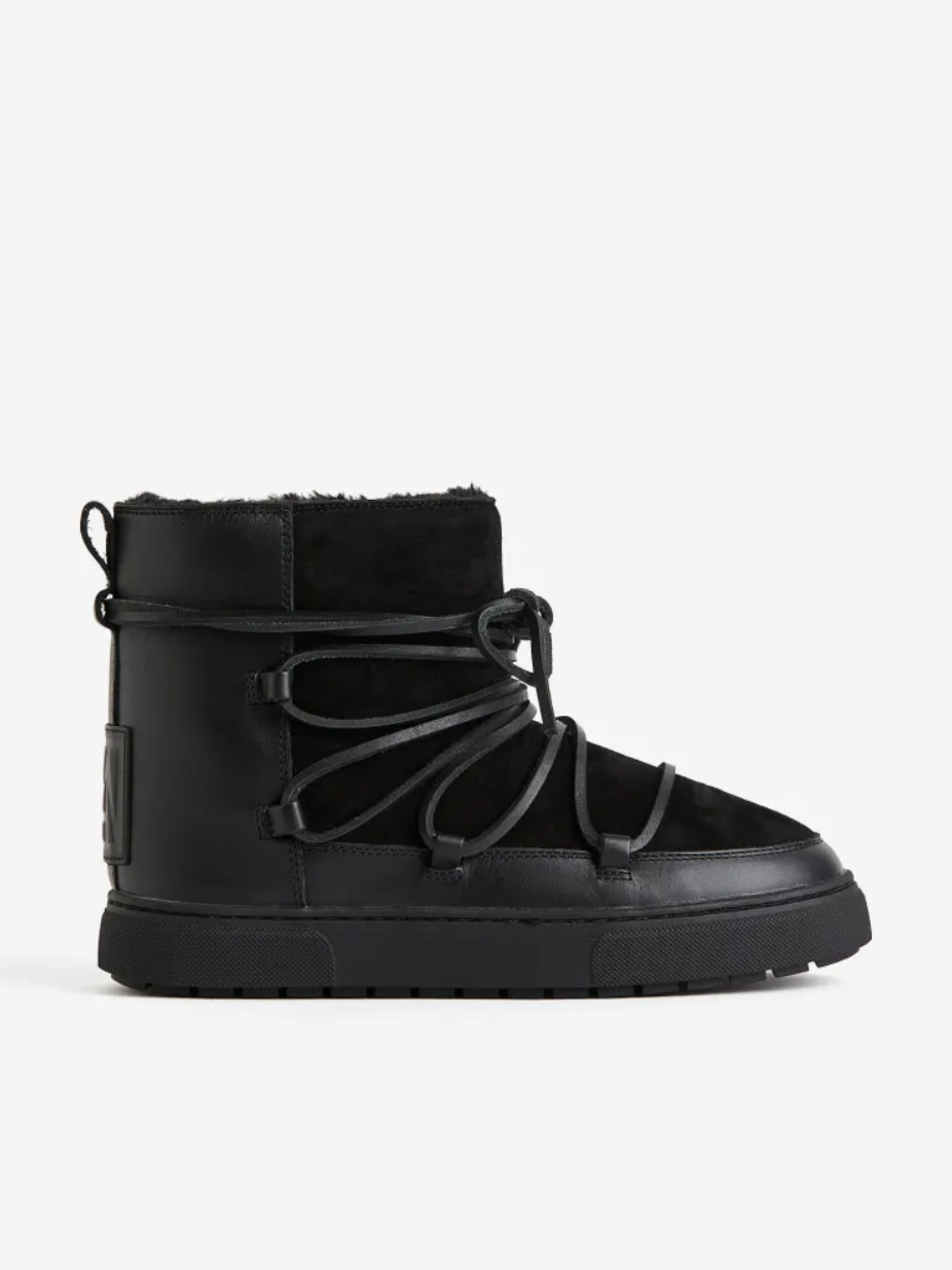 Gefütterte Boots aus Veloursleder H&M in Schwarz